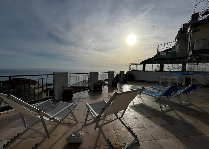 Sunflower Terrazza Panoramica Daire Levanto
